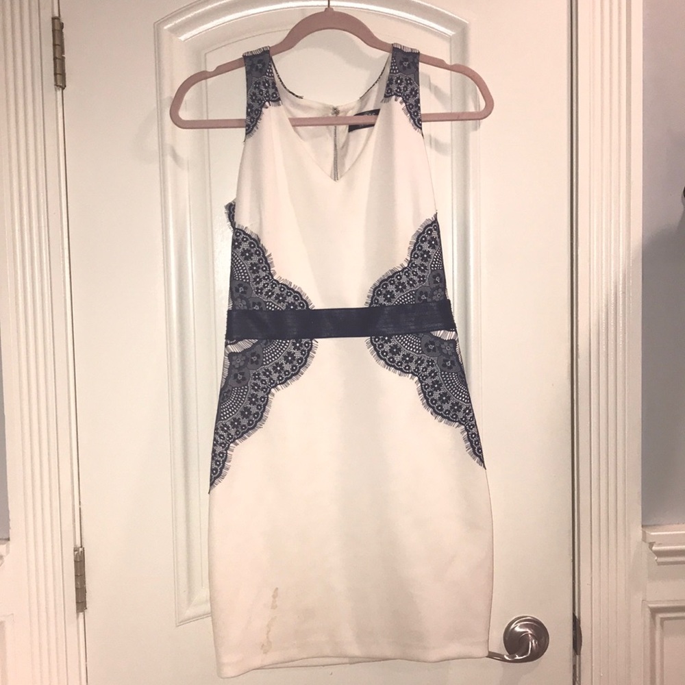 Guess White and Navy Lace Bodycon